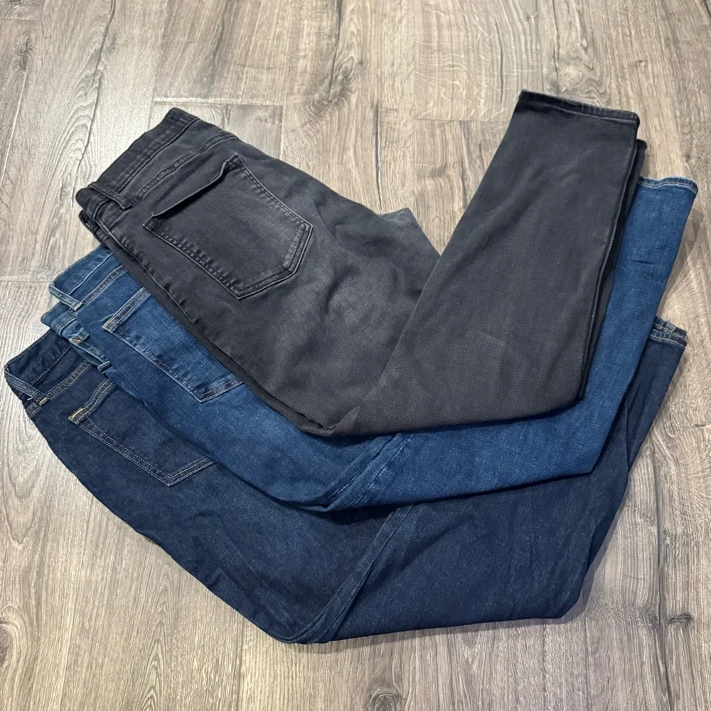 Old Navy Men's Black Blue Jeans bundle set of 3 size 36x32 athletic taper flex - Picture 11 of 11